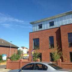 Апартаменты London Apartments @ Romford парковка