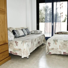 Отель Apartaments AR Caribe Испания, Льорет-де-Мар - отзывы, цены и фото номеров - забронировать отель Apartaments AR Caribe онлайн комната для гостей фото 2