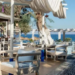 Отель Sea Side Beach Hotel Греция, Остров Санторини - отзывы, цены и фото номеров - забронировать отель Sea Side Beach Hotel онлайн гостиничный бар