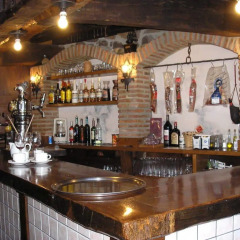 Отель La Posada de Viñón Casa Reda гостиничный бар