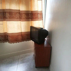 Отель Samsen 6 Guesthouse Бангкок ванная