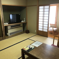 Отель Akita Art Village Onsen Yupopo Дайсен комната для гостей
