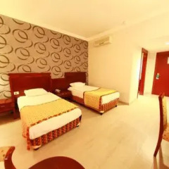 Grand Ring Hotel сейф в номере
