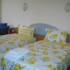 Fresh Family Hotel Равда сейф в номере