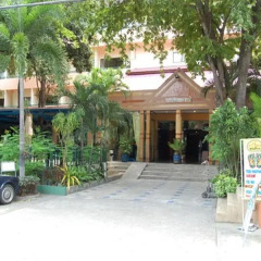 Отель Pattaya Garden парковка