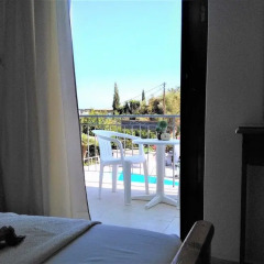 Отель Avra Sea View Paradise Pool Aparthotel Греция, Сивота - отзывы, цены и фото номеров - забронировать отель Avra Sea View Paradise Pool Aparthotel онлайн комната для гостей фото 3
