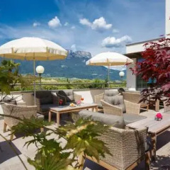 Hotel Girlanerhof Аппиано-сулла-Страда-дель-Вино фото 5