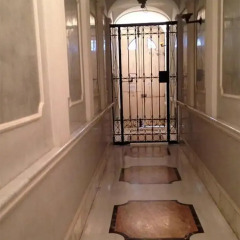 Отель Private Luxury Suite фитнесс-зал фото 2