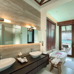 Отель Heritance Aarah Ocean Suites (Premium All Inclusive) Мальдивы, Медупару - отзывы, цены и фото номеров - забронировать отель Heritance Aarah Ocean Suites (Premium All Inclusive) онлайн ванная фото 2