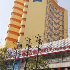 Отель 7Days Inn Xinyu Shengli Nan Road спортивное сооружение