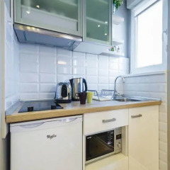 Апартаменты Luxury Studio BAH with terrace в номере