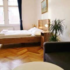 Отель Old Town Square Apartments Чехия, Прага - отзывы, цены и фото номеров - забронировать отель Old Town Square Apartments онлайн комната для гостей