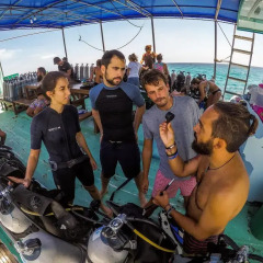 Отель Dpm Diving Hostel & Bar Koh Tao Таиланд, Мэй-Хаад-Бэй - отзывы, цены и фото номеров - забронировать отель Dpm Diving Hostel & Bar Koh Tao онлайн приотельная территория