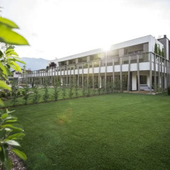 Отель Gartenhotel Moser Аппиано-сулла-Страда-дель-Вино фото 5