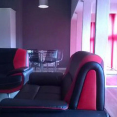 Отель Glasgow Central Clock Tower Boutique Suites And Bistro гостиничный бар
