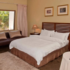 Отель Lake Kariba Inns комната для гостей фото 4
