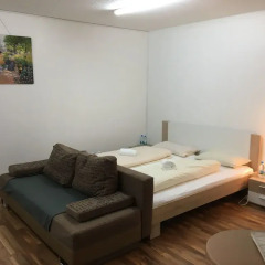 Отель Kn Kahtan Boarding House Мюнхен комната для гостей