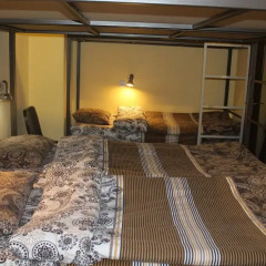 Old Yerevan Hostel & Tours комната для гостей фото 4