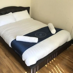 Assheton Arms Hotel сейф в номере