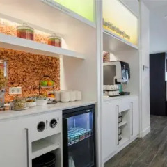 Отель Hampton by Hilton Amsterdam Airport Schiphol в номере