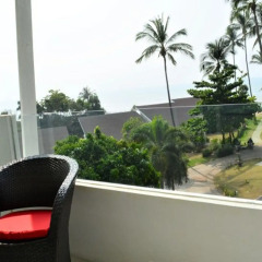 Отель Coconut Bay Club Suite 302 Ланта балкон
