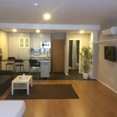 Отель Housetik Flats интерьер отеля