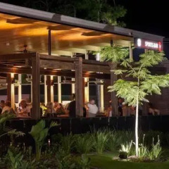 Browns Plains Hotel