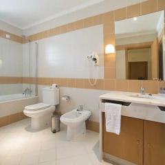 Hotel Vila Galé Estoril ванная