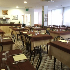 Hotel Ausonia питание