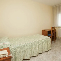 Отель Hostal Roma Испания, Ла-Корунья - отзывы, цены и фото номеров - забронировать отель Hostal Roma онлайн детские мероприятия фото 2
