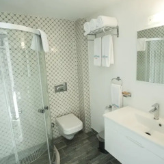 Mavi Beyaz Butik Otel Турция, Силифке - отзывы, цены и фото номеров - забронировать отель Mavi Beyaz Butik Otel онлайн ванная