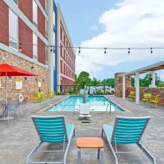 Отель Home2 Suites by Hilton Meridian