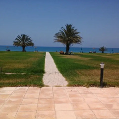 Natura Beach Hotel and Villas фото 3