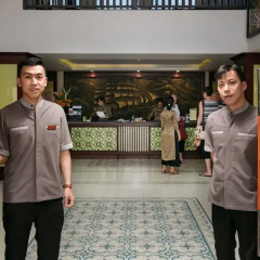 Silk Luxury Hotel & Spa банкомат