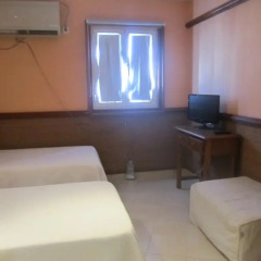 Отель Hostal La Conilena комната для гостей фото 4