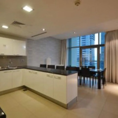 Отель E&T Holiday Homes Liberty House Дубай в номере