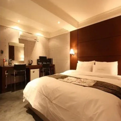 Отель Jongno Abueson Hotel Южная Корея, Сеул - отзывы, цены и фото номеров - забронировать отель Jongno Abueson Hotel онлайн комната для гостей