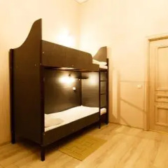 Hostel DOM 64 сейф в номере