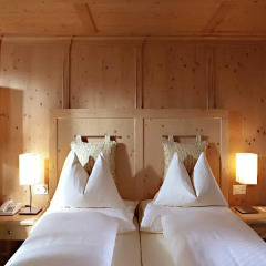Отель Walliserhof Zermatt 1896 Швейцария, Церматт - отзывы, цены и фото номеров - забронировать отель Walliserhof Zermatt 1896 онлайн детские мероприятия фото 2