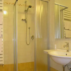 Апартаменты Residence Miralago Rooms & Apartments Манерба-дель-Гарда ванная