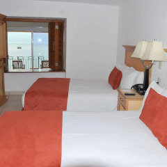 Отель Holiday Inn Puerto Vallarta комната для гостей