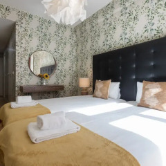 Апартаменты Chiado Modern Three-Bedroom Apartment - by LU Holidays комната для гостей фото 4