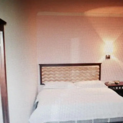 Отель Guangzhou Dragon Hotel Zhujiang New Town Branch Китай, Гуанчжоу - отзывы, цены и фото номеров - забронировать отель Guangzhou Dragon Hotel Zhujiang New Town Branch онлайн комната для гостей фото 2