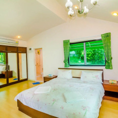 Отель Chalong Hill Tropical Garden Homes комната для гостей