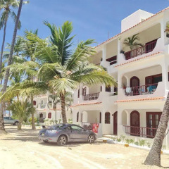Отель Los Corales Villas Ocean Front Доминикана, Пунта Кана - отзывы, цены и фото номеров - забронировать отель Los Corales Villas Ocean Front онлайн парковка