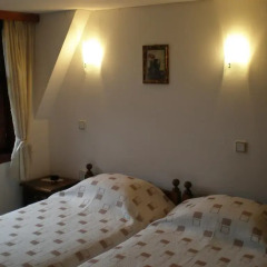 Отель Nenchova Guest House комната для гостей