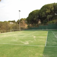 Отель Cala Bona - INH 27251 Испания, Бланес - отзывы, цены и фото номеров - забронировать отель Cala Bona - INH 27251 онлайн спортивное сооружение