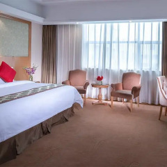 Vienna International Hotel комната для гостей