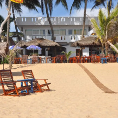 Sunils Beach Hotel Colombo пляж
