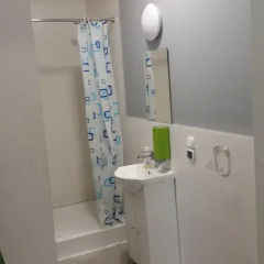 Отель Wroclov Hostel Польша, Вроцлав - отзывы, цены и фото номеров - забронировать отель Wroclov Hostel онлайн ванная